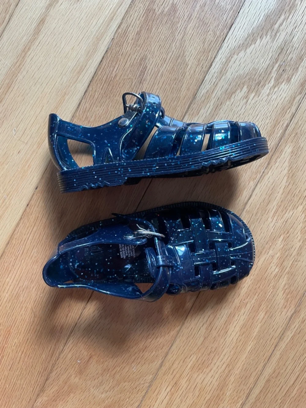 Gap Jelly sandals